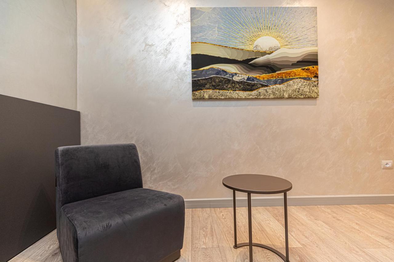 Novus Rooms Vlorë 外观 照片