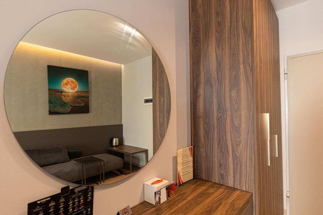 Novus Rooms Vlorë 外观 照片