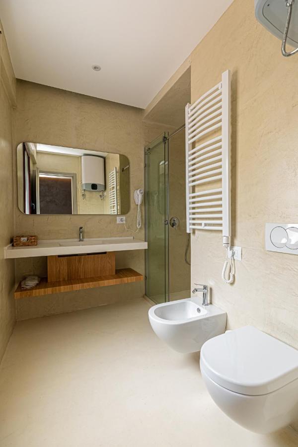 Novus Rooms Vlorë 外观 照片
